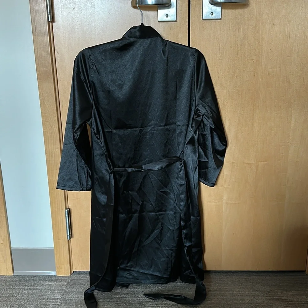 Black Silk Robe - Picture 3 of 3